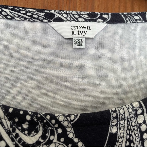 NWT Crown & Ivy Navy Blue White Paisley Knit Top XXL - Picture 4 of 5
